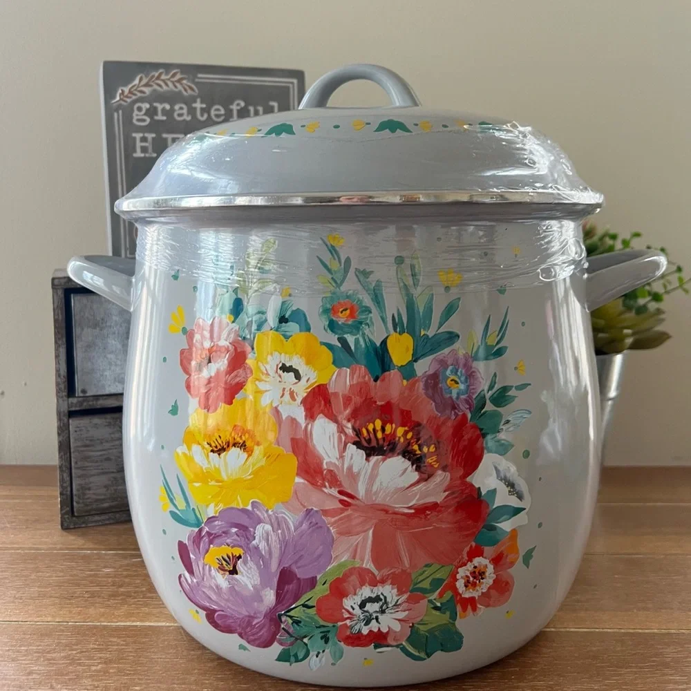 New Pioneer Woman Sweet Romance 12-Quart Enamel on Steel Stock Pot Gray - Picture 3 of 7